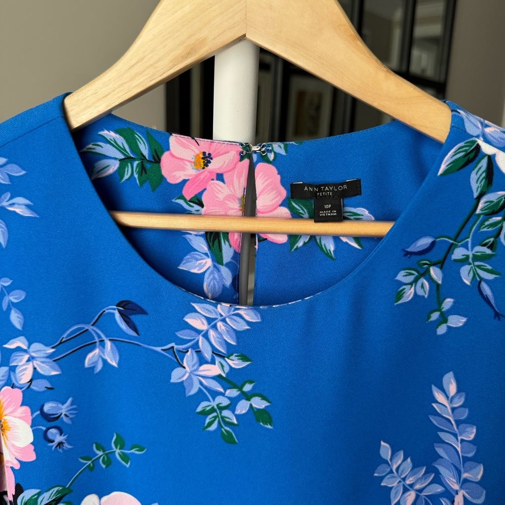 Ann Taylor Floral Sheath Dress - Picture 5 of 6